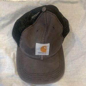 Cathartt hat worn once grey with logo and mesh back